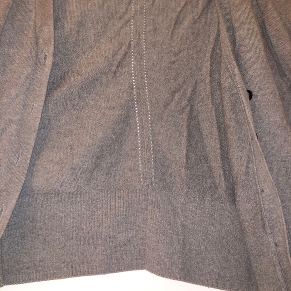 Small gray American Eagle Outfitters Cardigan - Picture 3 of 6